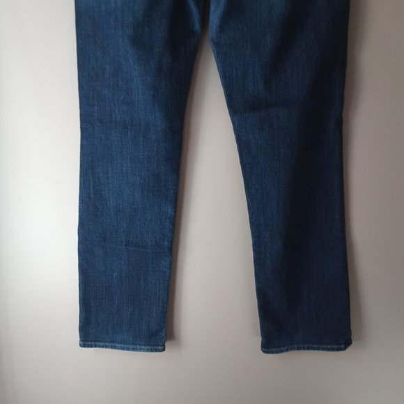 Gap 1969 Real Straight Dark Wash Jeans Cropped Size 30/10 - Picture 9 of 15